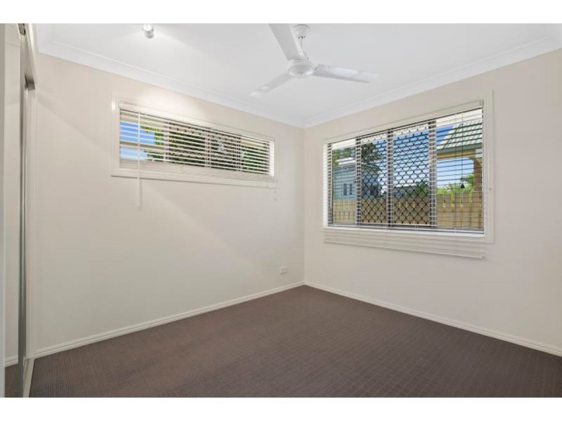 16 Bolsover Lane, Rockhampton City QLD 4700